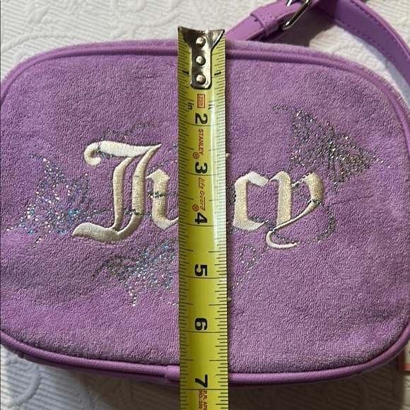 Juicy Couture Lavender Crossbody Bag. NWT. Wingin It Camera bag. - Picture 2 of 12